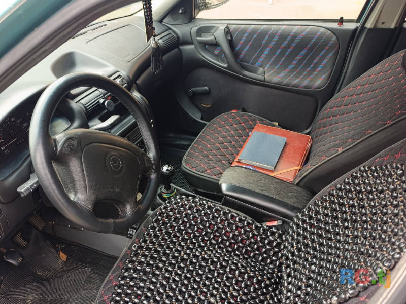 Opel Astra 1.6 1996 г.